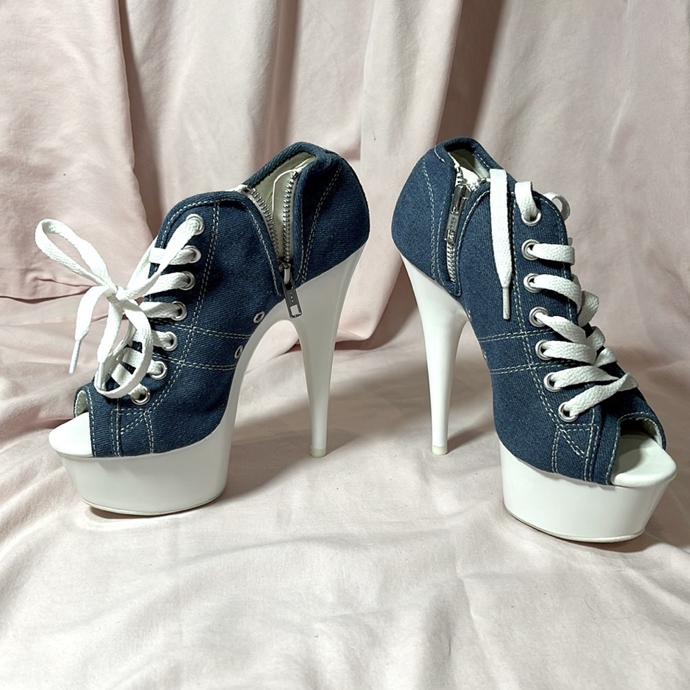 NWT Pleaser Denim blue heels size 6 DEL600 - Picture 1 of 5